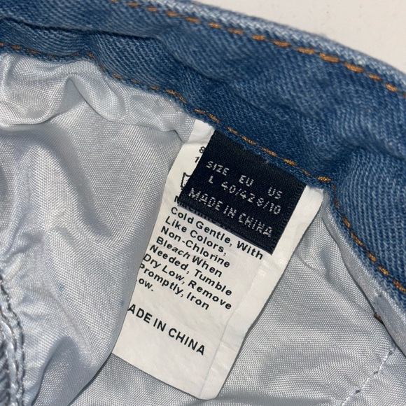 Women’s Jean Shorts Distressed Mini Shorts Size L - Picture 3 of 6